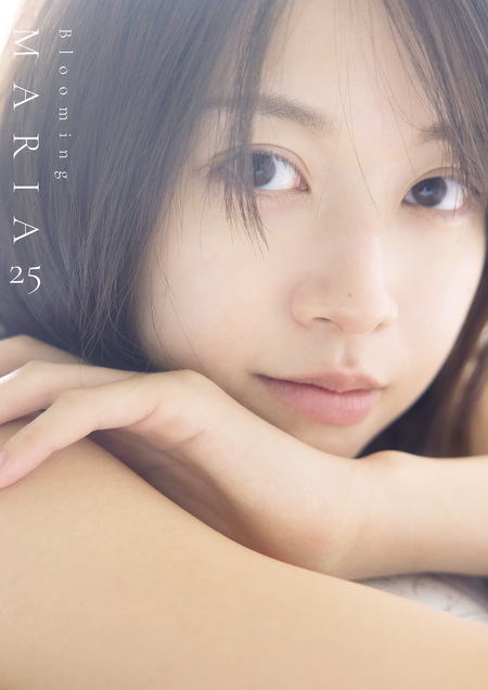 牧野真莉愛 写真集 『 Maria 24 tuoi 』 | dアニメストア